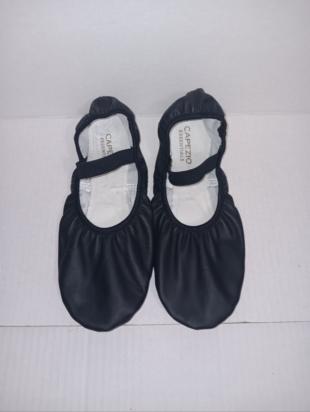 CAPEZIO ESSENTIALS 11M SIZE ELASTIC STRAP BALLET FLATS - Picture 9 of 11